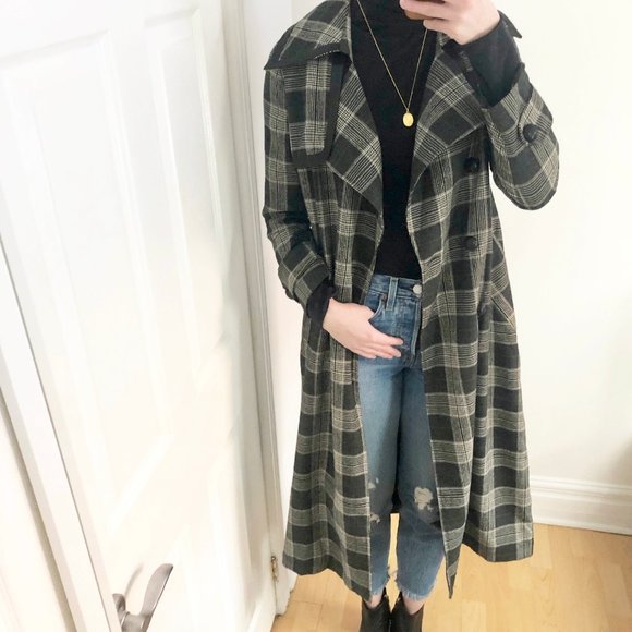Vintage Black and Gray Plaid Trench Coat - Picture 8 of 8